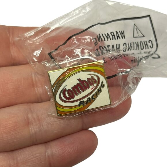 Combos Racing NASCAR Lapel‎ Hat Pin Enamel NEW - Picture 1 of 4